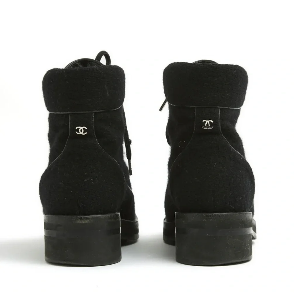 *CHANEL* Black Felt Lace-Up Moto Boot w/Leather Trim Size 41
